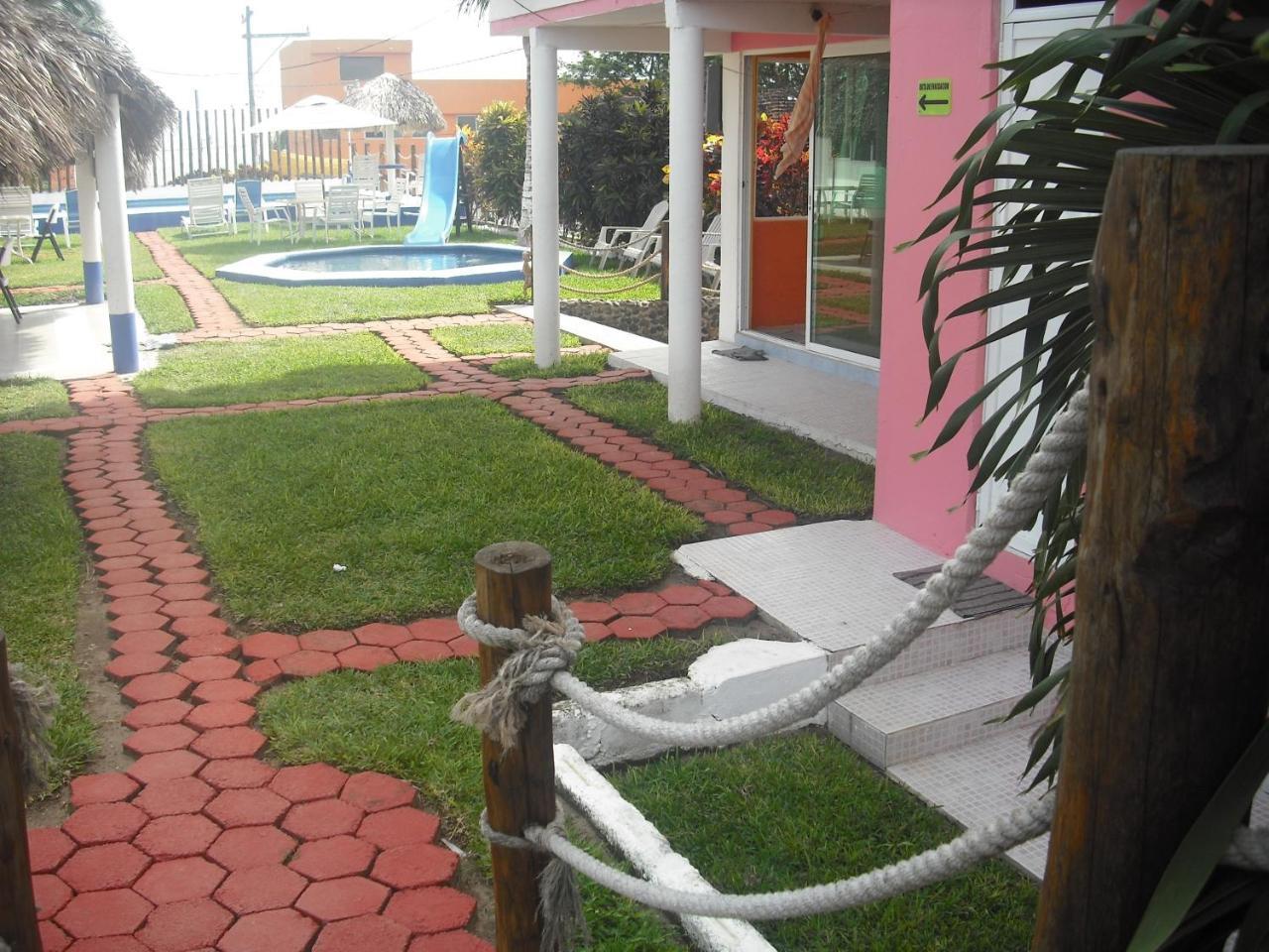 Hotel Villas Del Rey Playa Chachalacas Exterior photo