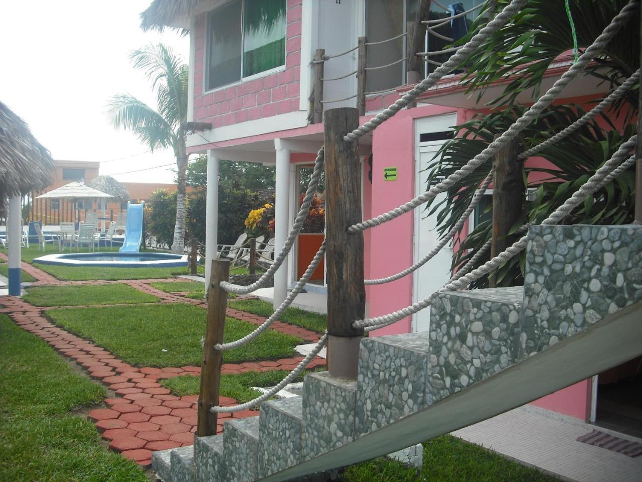 Hotel Villas Del Rey Playa Chachalacas Exterior photo